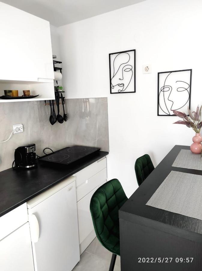 Apartments Mia Bibinje Zewnętrze zdjęcie