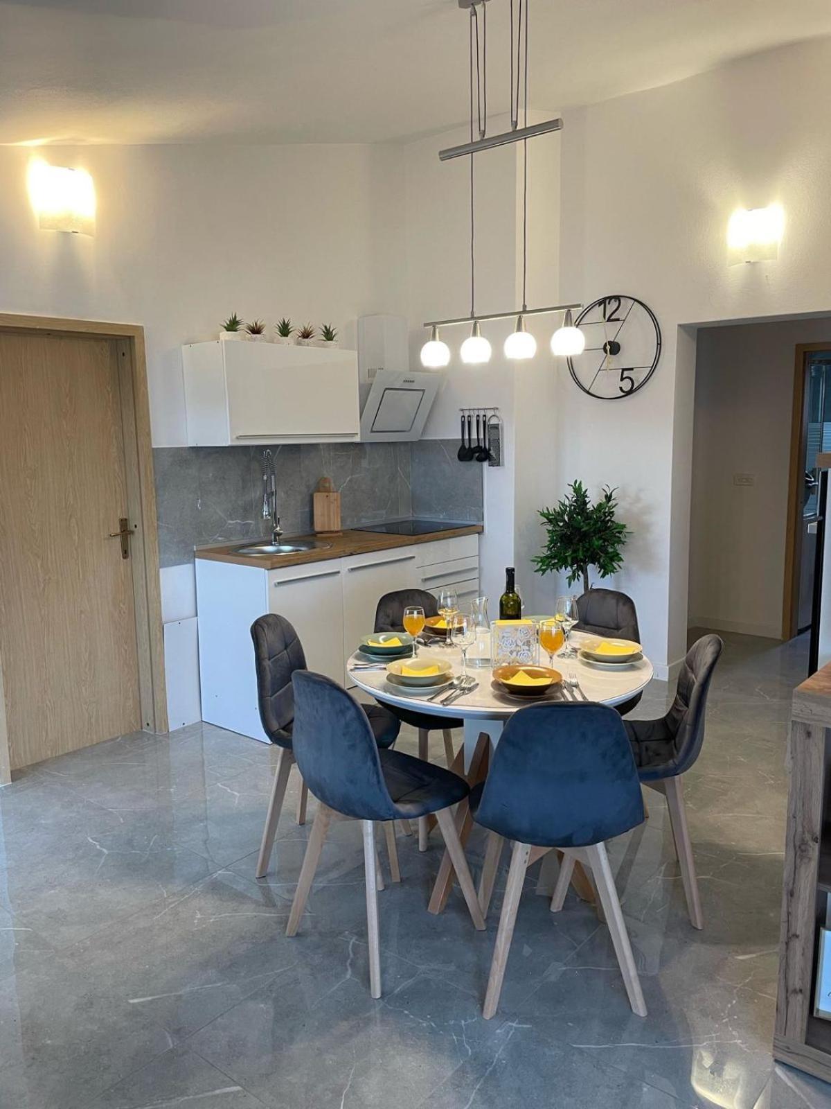 Apartments Mia Bibinje Zewnętrze zdjęcie