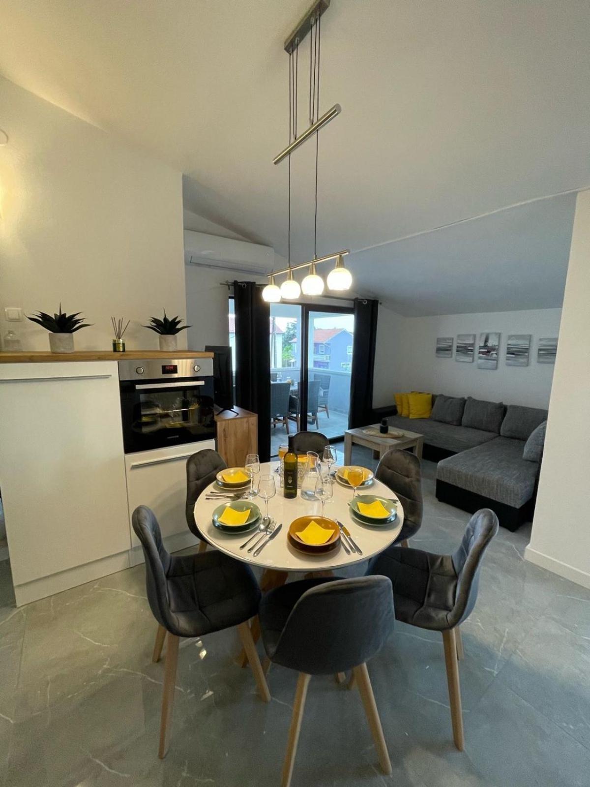 Apartments Mia Bibinje Zewnętrze zdjęcie